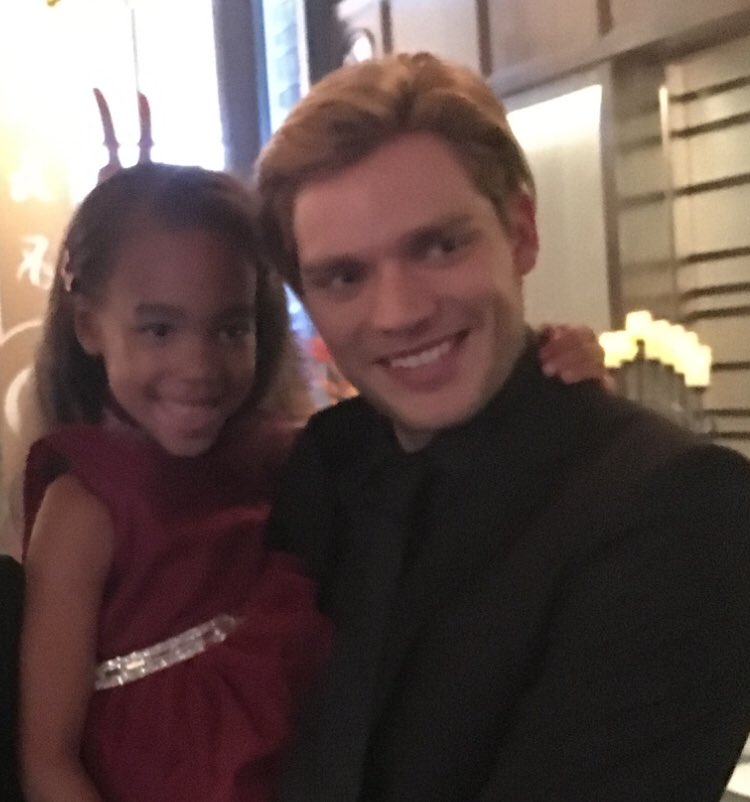 Happy birthday to the funniest, most loveable and amazing actor Dominic Sherwood        