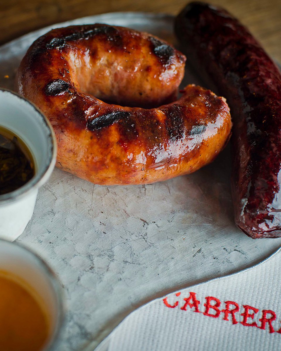 ¡Cada bocado vale oro! #LaCabreraMéxico #AntaraPolanco