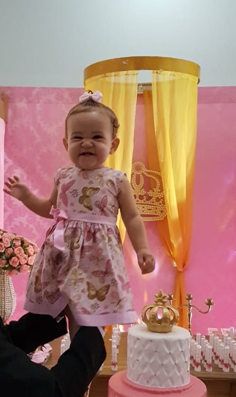 vividemaria_'s tweet photo. Depois de meses apareço aqui pra mostrar á minha tão amável filha, Maria 💕🌼 https://t.co/74Pxh5qnrX
