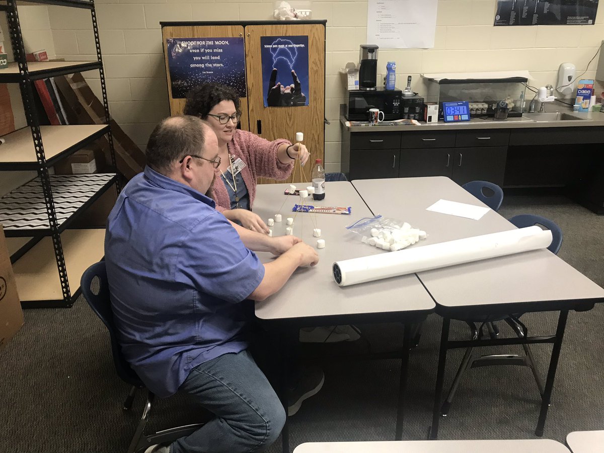 ss6mst's tweet photo. I had to post this cool pic of @scottagallen and Mr. Skaggs competing with their @MarionMSTmagnet Engineering Club members with limited spaghetti noodles &amp; marshmallows! Neat stuff! @MSD_Patriots #teamMST https://t.co/QlXqu6lGYy