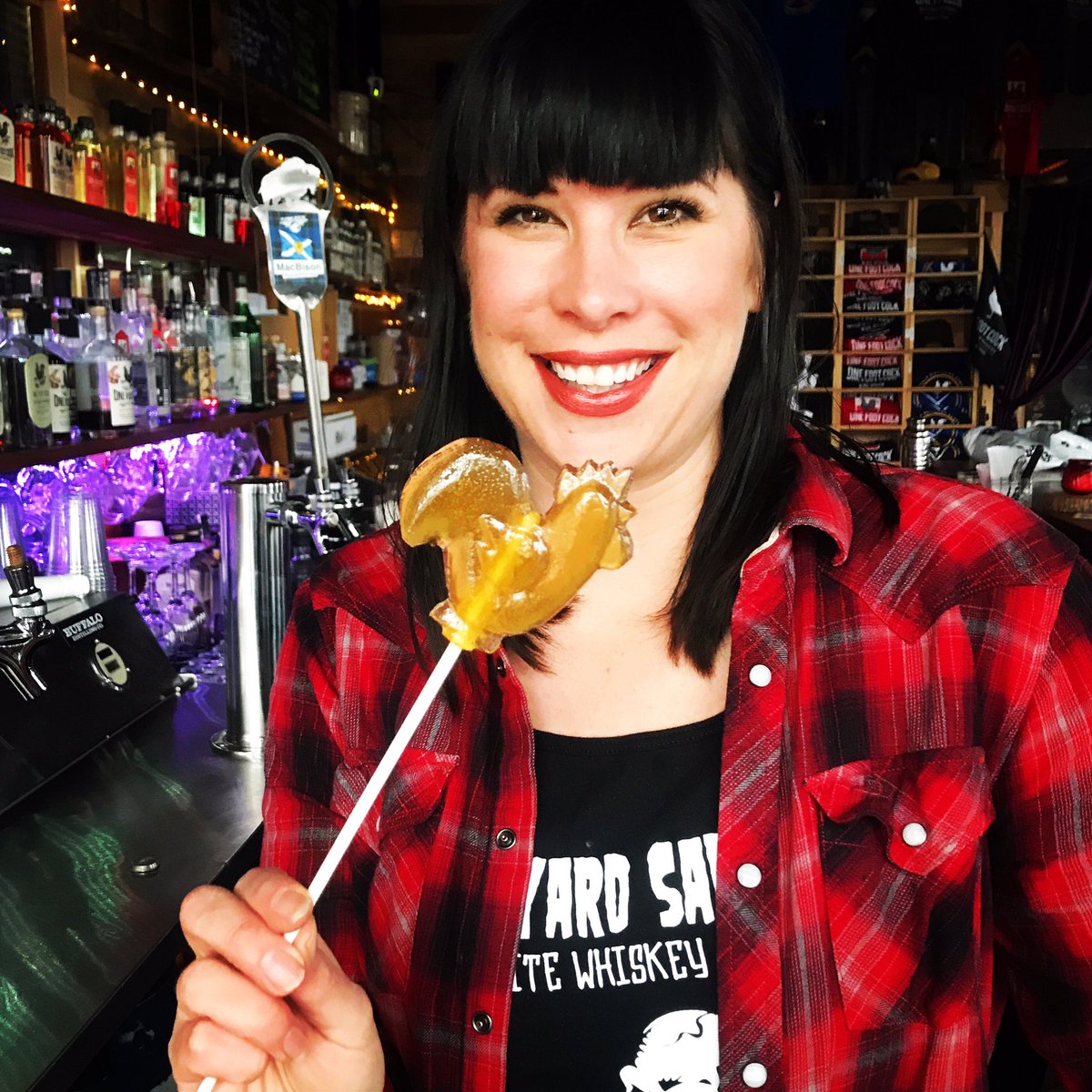 BuffaloDistillingCo tweet media