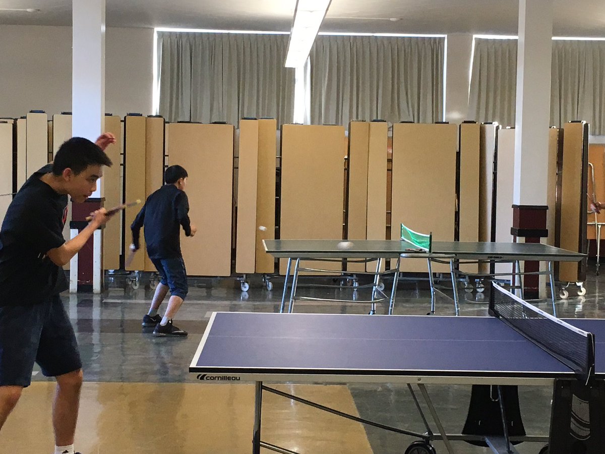 GladstoneSec's tweet photo. @GladstoneSec welcomes @uhillsecondary for a game of Table Tennis! Good luck teams! #Athletics https://t.co/2kfDO2acOe