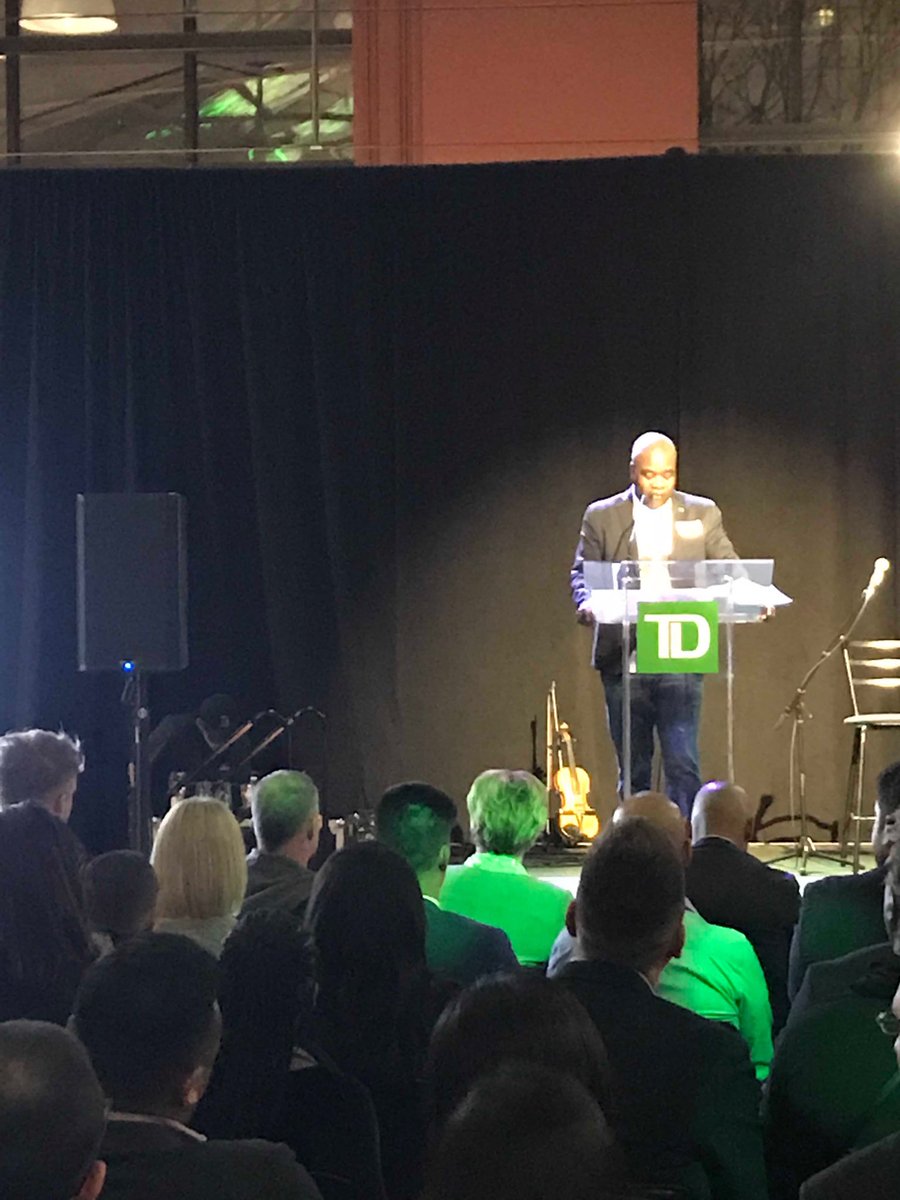 Fantastic Black History Reception in Ottawa. Great speakers, music and panel. All brought together by our amazing MC....Gio. #BlackEmployeeNetwork #Ottawa  ⁦@KarenShoeQueen⁩