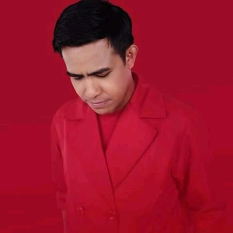 Merah 

#AkuPergiNewSingleFildan