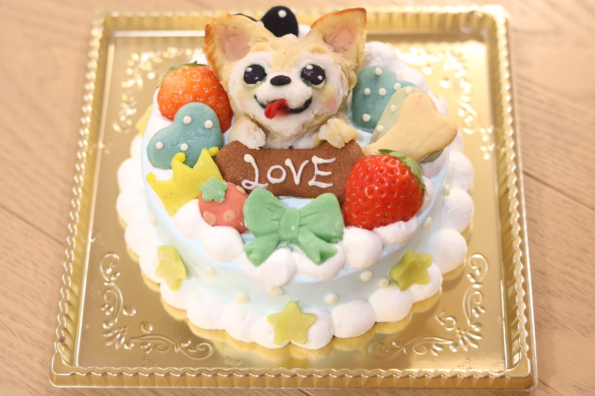 Patisserie Rorian パティスリーロリアン 愛犬の似顔絵ケーキ ワンコ専用のバースデーケーキになります ご予約はこちらから T Co 2wb3ca6l3y バースデーロリアン パティスリーロリアン ワンコケーキ 犬ケーキ お 誕生日ケーキ