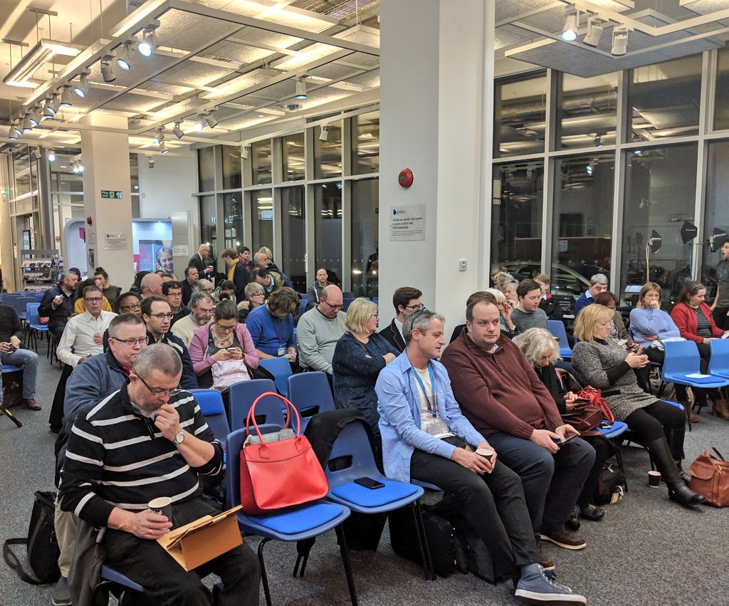BBCr4today's tweet photo. The hall filling up as @JustinOnWeb introduces the programme to our live audience @portsmouthuni #r4today https://t.co/uvP4W6Q6ja