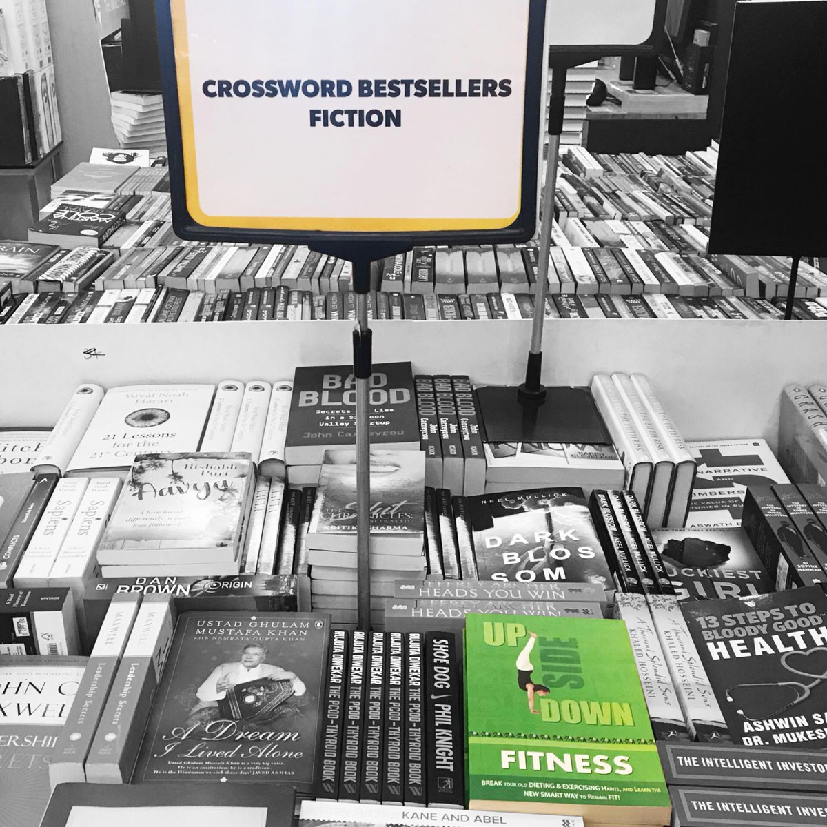 My Book #upsidedownfitnessbook has made it to the best sellers category in the #crosswordbookstore. Its a simple approach of staying slim & Fit in your daily lives. Pls have a look when you visit Crossword bookstore.

#writeplacepub #writerscommunity #fitness #slimming #Health
