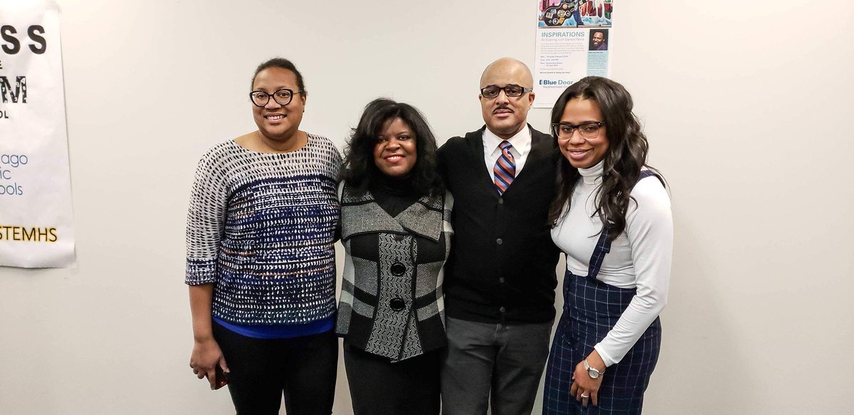 Maecheri's tweet photo. Flourish PAC hosted 9th Ward debate. Thanks to Cook County commissioner Stanley Moore &amp; Mayoral Candidate Bob Fioretti for supporting the debate. Kudos to great moderator @PerriSmall.  Candidates Paul Collins, @VoteEssieHall and @ElectCleopatra  thank you! https://t.co/nB5a8GwTWc