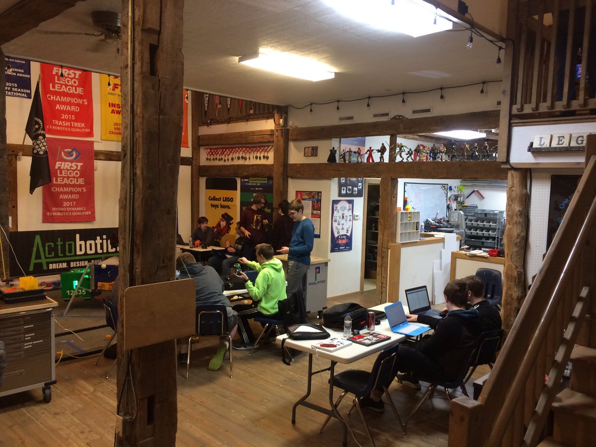 There must be an @FTC_Indiana competition this weekend. <a href="/FTC9790/">FTC 9790: Vier Left</a>, <a href="/thefirewires/">The Fire Wires</a>, <a href="/Pixelated_FTC/">Pixelated</a> and <a href="/14596XLR8/">XLR8</a> are all practicing tonight. Good luck teams!