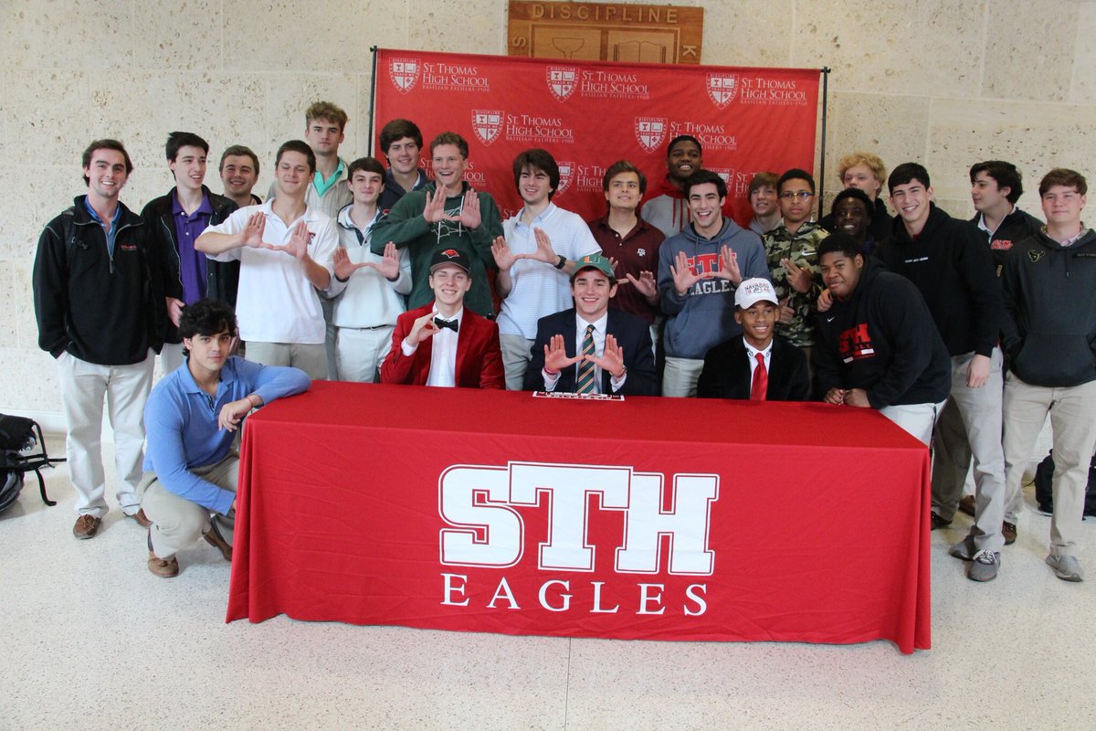 STHstudents's tweet photo. Couldn’t be prouder of our brothers. Keep killin’ it at the next level. #singingday #efnd https://t.co/5GKNUuUi1y