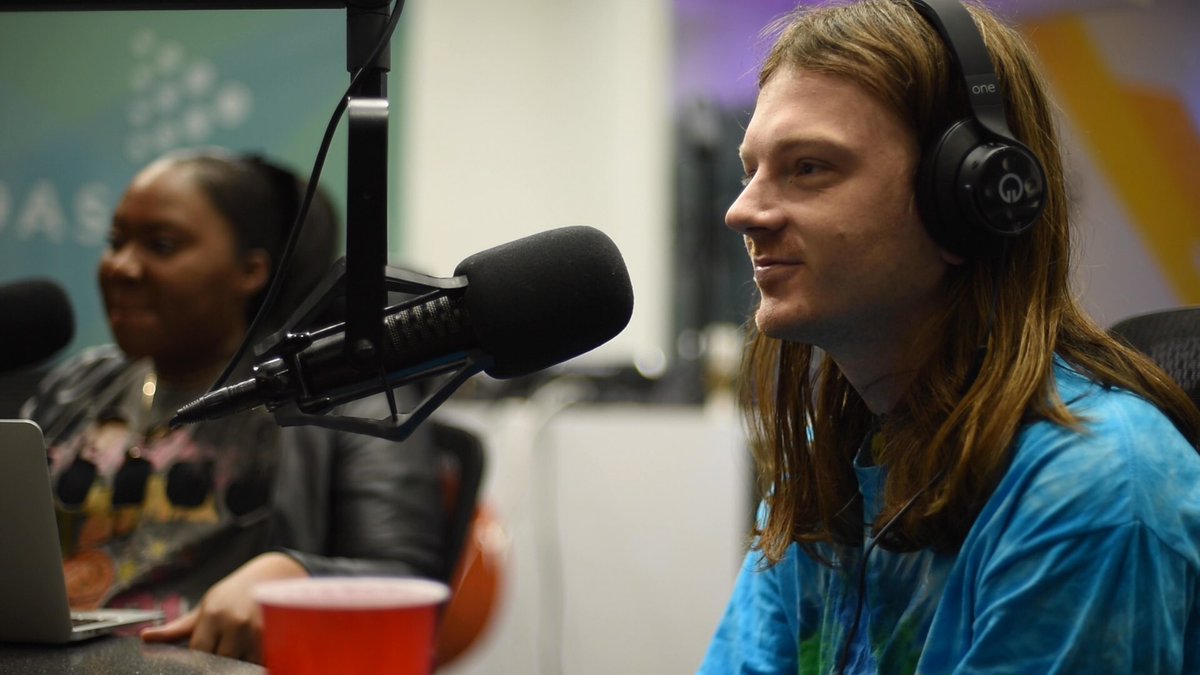hellacloutshow's tweet photo. New INTERVIEW w @dylanbrady up on YouTube #HellaClout on @dash_radio 🔥 @maddecent check it out! 📺 - https://t.co/lftYg4AGyN https://t.co/nOS9yencQc