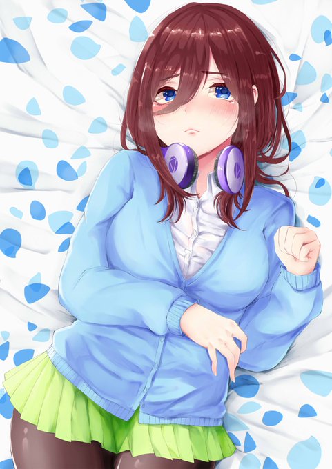 JO sTarさんがTwitterに投稿した中野三玖(五等分の花嫁)のイラスト。