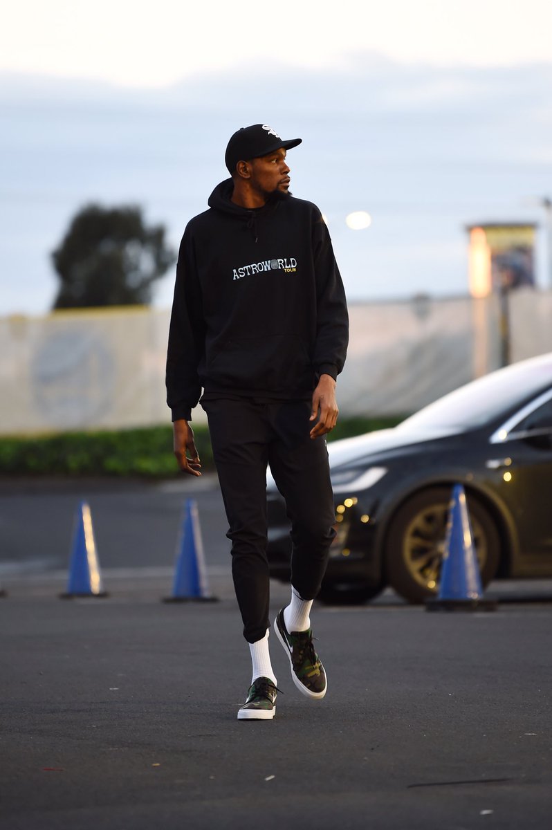 kevin durant sweatpants