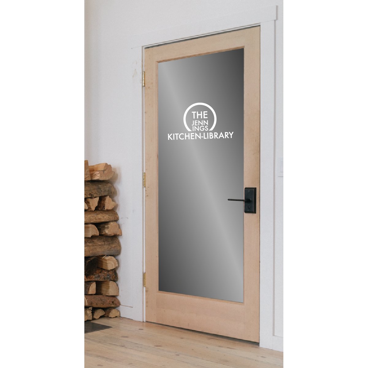 eleniabozzato's tweet image. #TheJenningsHotel is the first hotel in the world founded thanks to Kickstarter. In the context of an academic exam at @IUS_VE, I decided to design something that will honor the dynamicity of this hotel: a #DynamicIdentity