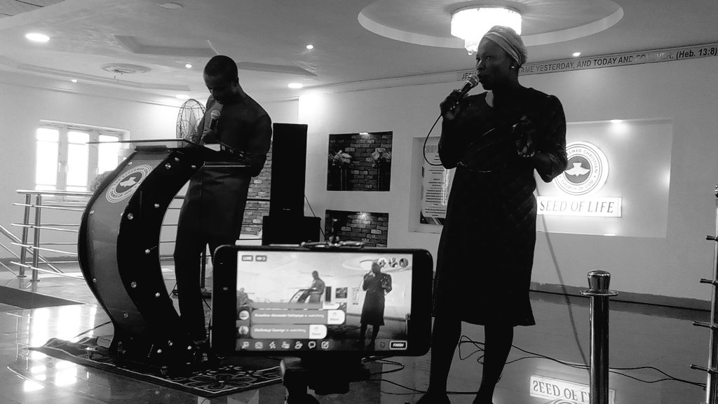 desencounter's tweet photo. JERICHO SHALL FALL (part 1)
*It is the element that want to Mesa your life.
*It is the limitation in your life that does not want you to go up.
*It is the reason why you are weeping.

@Pst.Busayo Omoniyi

#JerichoShallFall #DestinyEncounter2019 https://t.co/9entwCIwLJ
