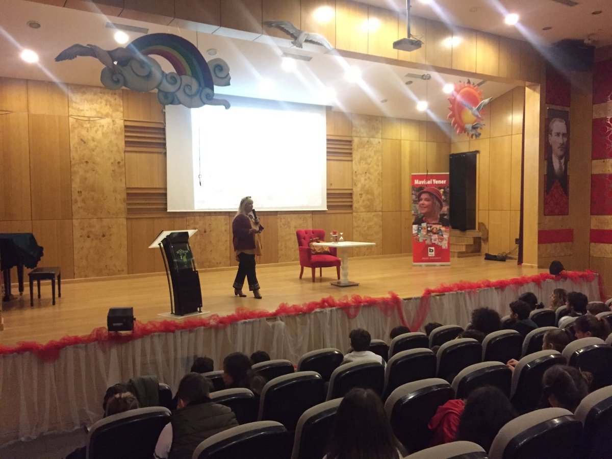 Çocuklarımızın heyecanla beklediği ünlü yazar Mavisel YENER’i kampüsümüzde ağırlamanın mutluluğu içindeyiz. Bu keyif dolu söyleşi için kendisine yürekten teşekkür ederiz.🌸 <a href="/maviselyener/">Mavisel Yener</a> <a href="/YildirimHurihan/">Hurihan Yıldırım KURTARAN</a> <a href="/nurhansutlass/">Dr. Nurhan Sütlaş</a> <a href="/AliRizaLule/">Ali Rıza Lüle</a> <a href="/SerkanDemirDoga/">Serkan Demir</a> @camlicadogaorta
