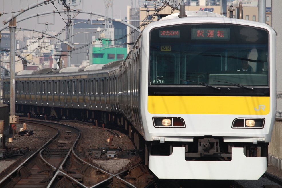 快速三鷹 No Twitter 2019 2 7 試9550m 試9551m 三鷹 東京 E231系ミツa514編成 東京駅にて 運用変更のため A514編成を使用して運転されました 東京に黄色い総武線が入線するのは滅多に無い事なので記録できてよかったです ご一緒した方 大変お疲れ様でした笑