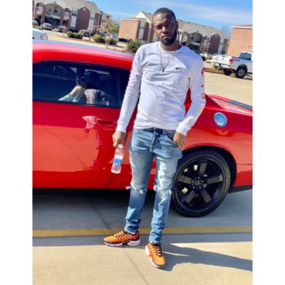 DjVybeGod's tweet image. S T A I 🔥