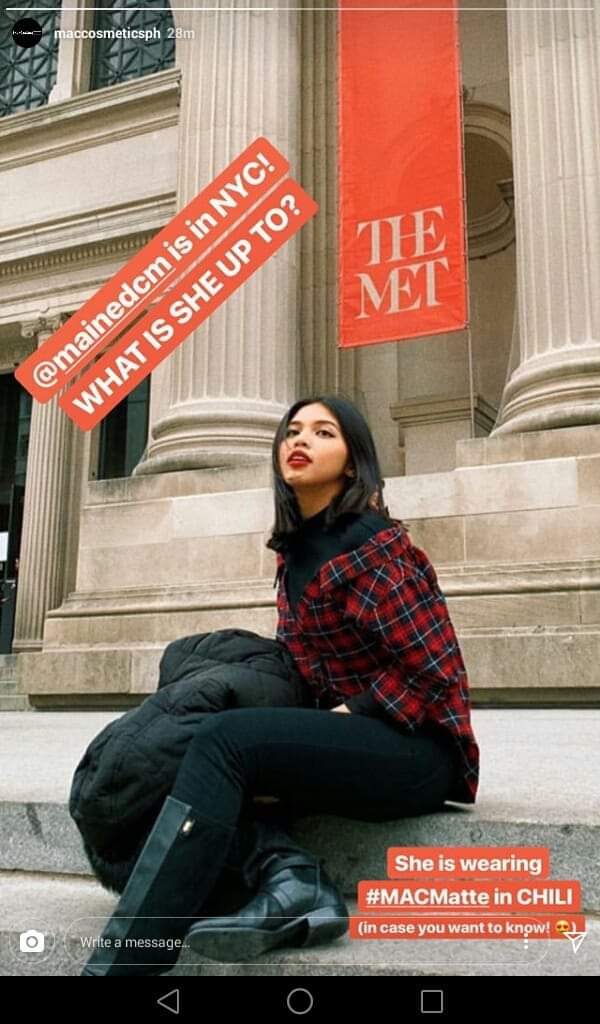 CharMaineUnited's tweet photo. Maine is in NYC! WHAT IS SHE UP TO? She is wearing #MACMatte in CHILI (in case you want to know! 😍)
©maccosmeticsph
#ALDUB186thWeeksary
#MaineMendoza https://t.co/TwUv7rPNy4