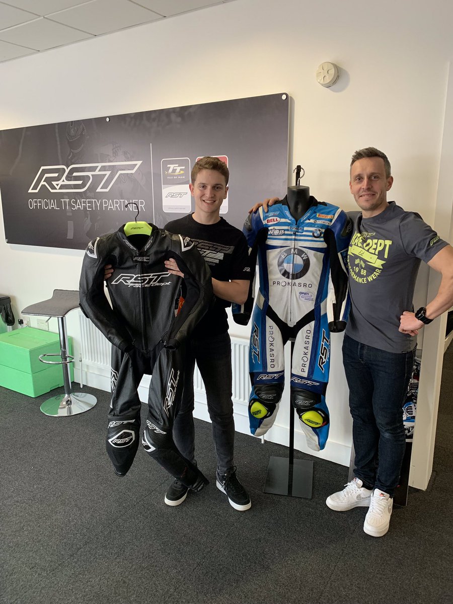 joseph_foray's tweet photo. Happy to join the @rst_motodirect family for this season ! #WeAreRst https://t.co/LG6abdcjs2