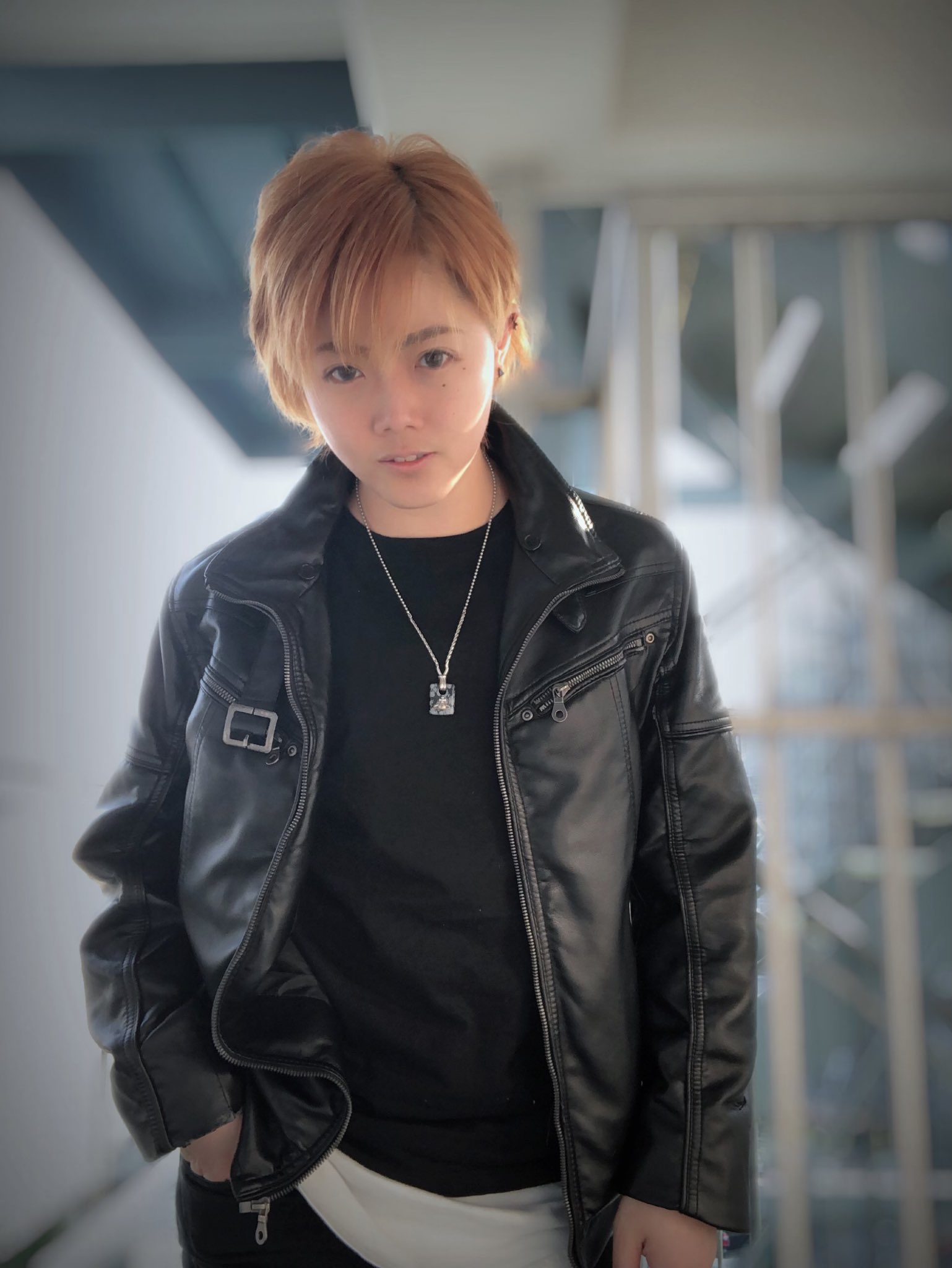 革ジャン。試着で、手をとおしましたが、それ以後きてません。 革ジャン。試着で、手をとおしましたが、それ以後きてません。
