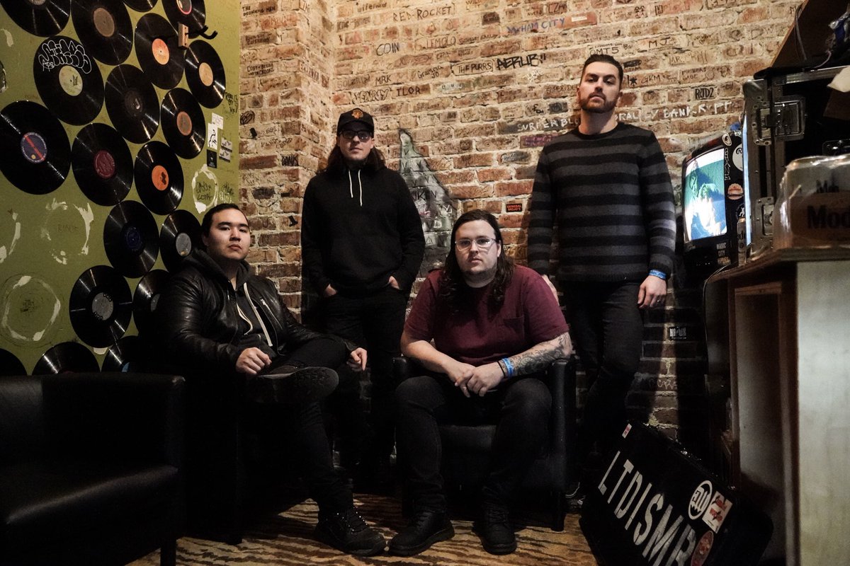 We are returning to Decade Sound Studios in three weeks to engineer our new record with Ahren Lanfor. Hope you’ll love it. 

📷: <a href="/alexandrazlaur/">Alexandra Zaccardo</a>