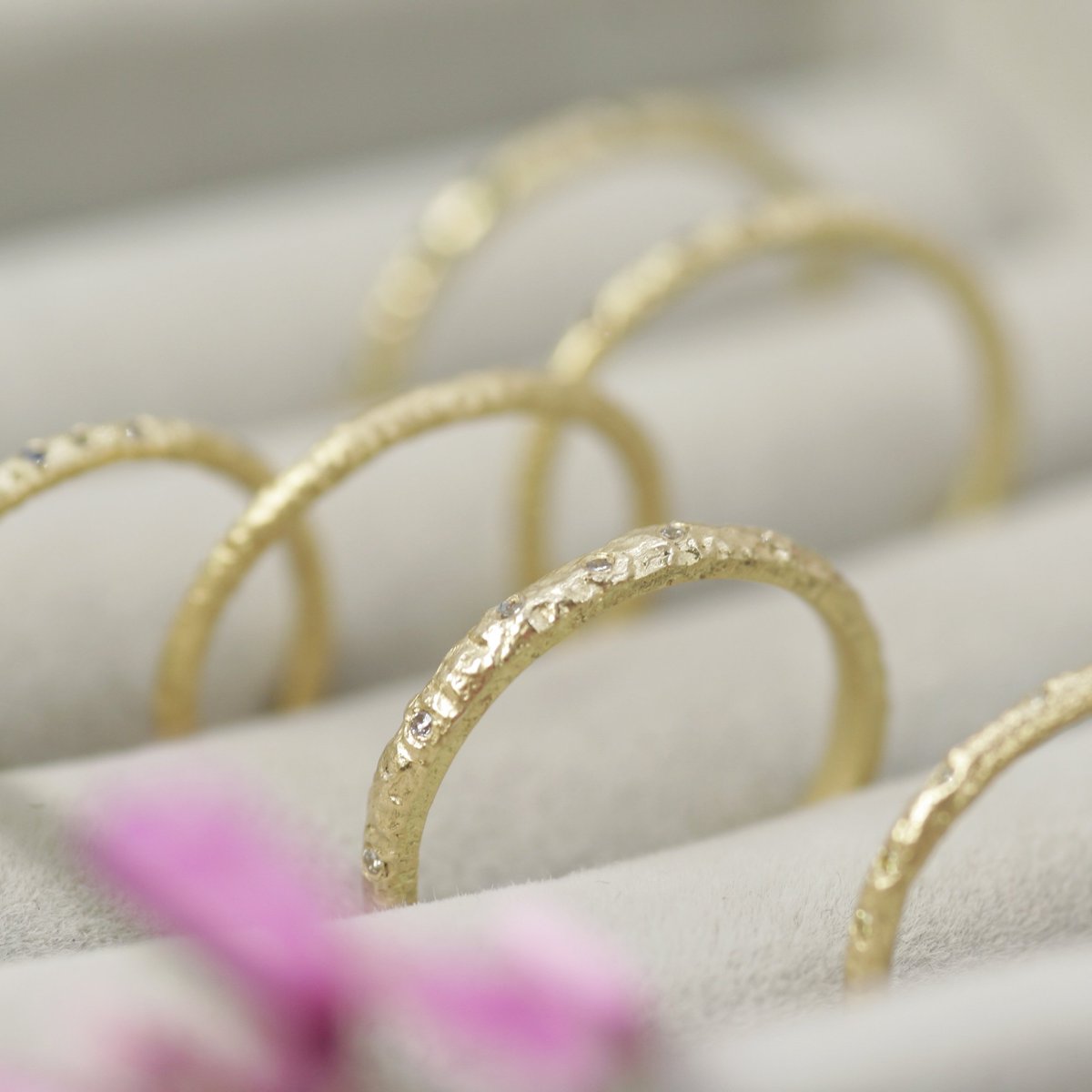 #mayaselway #mayaselwayjewellery #gold #jewellery #jewelry #futureheirlooms #design #finejewellery #poetryoftheeveryday #remain #ring #eternityring #eternity #diamonds #sapphires