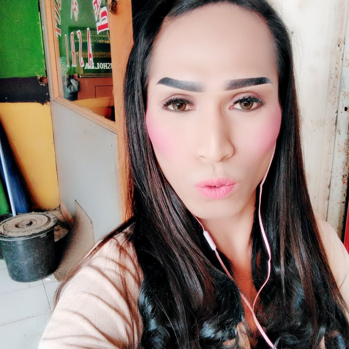 Availl waria serpong 
Pijat ples'sayang 
Yg minat chat wa langsung 
083831719294 @jockosrocket @AnggitaChleo @Banci_Lover @ZonaWaria #shemaletop #shemaleserpong #shemaleescrot #wariatop #wariaserpong #wariasexsi #ledyboyindonesia