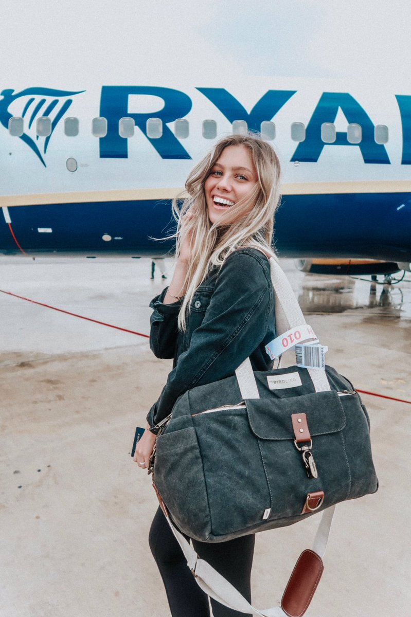 Jenelle_Bryant3's tweet photo. W E E K E N D  G E T A W A Y 
Guess where we’re off to?!✈️
#travel #getaway #vacation https://t.co/kokNHiicCJ