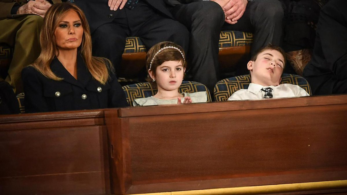 lavoixdunord's tweet photo. États-Unis: Le petit Trump s’endort pendant le discours du président et devient un héros de la résistance ##JoshuaTrump https://t.co/30Jnv1ut17 https://t.co/dHtxVjo0gk