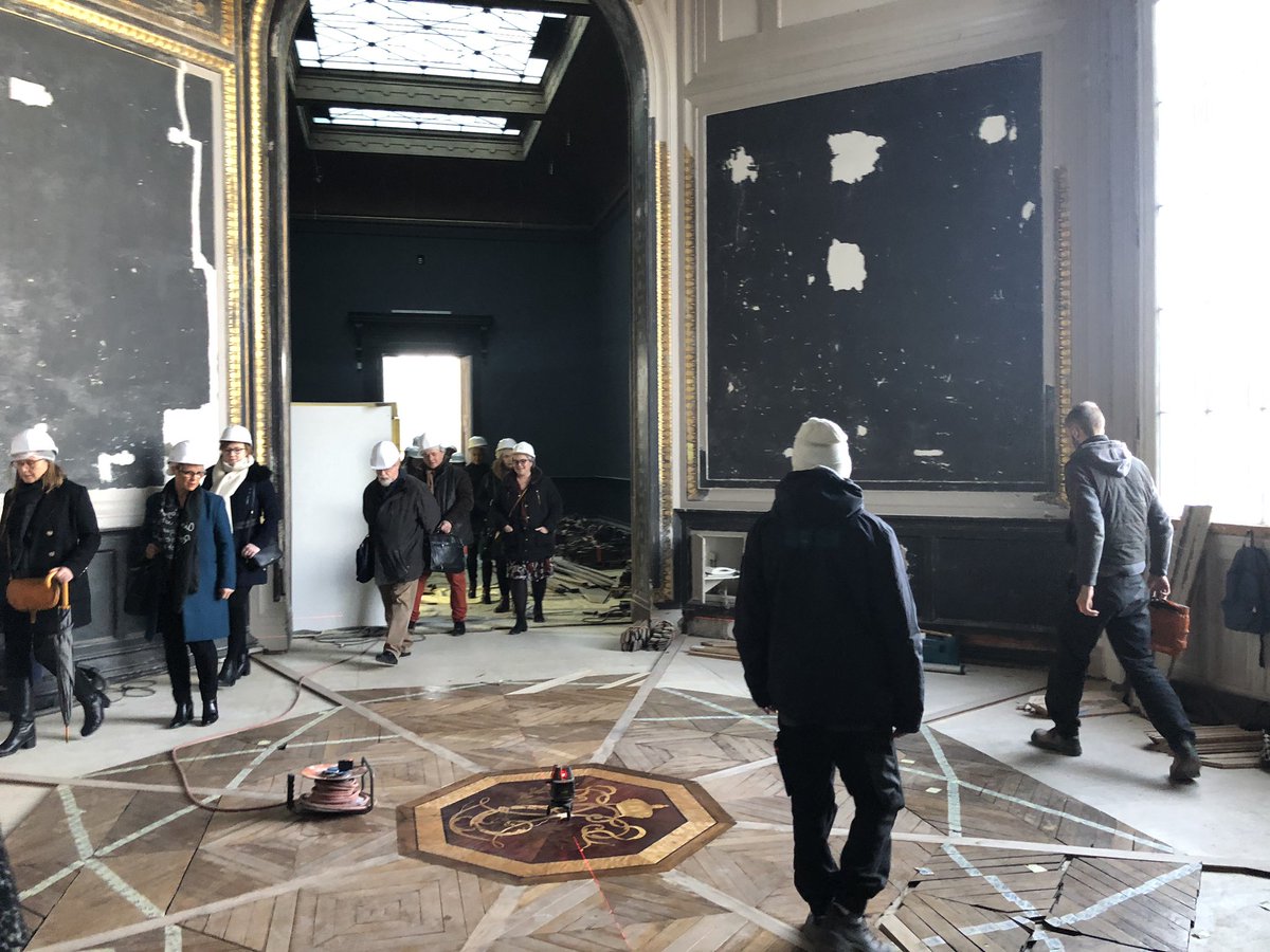 Ce matin, Laure Dalon Directrice des Musées @AmiensMetropole nous a reçu avec beaucoup de passion sur le chantier du #museedepicardie qui rouvrira en fin d’année 2019! Nous avons hâte ! C’est magnifique !