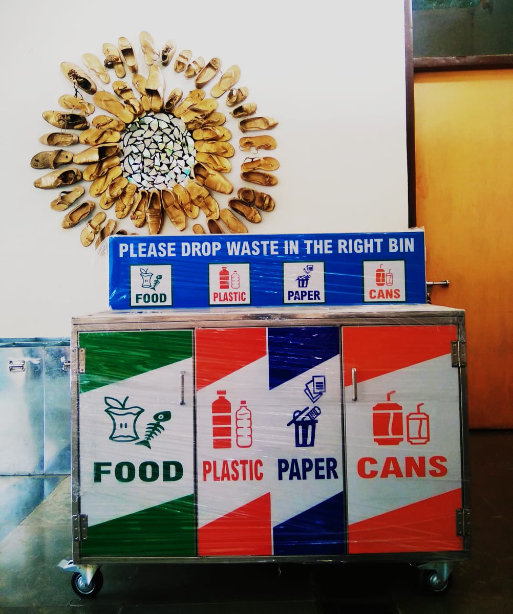AnasuaSengupta2's tweet photo. "Happiness is when garbage is sorted right..
As design students, we know the amount of waste we generate on a regular basis, I'm glad we are finally doing our part in proper disposal." - Vidhi H. FP
#niftbengaluru #FCjournalism #fccampuscheck #11thingsNIFT #MANZAR @BengaluruNift https://t.co/dK2QagL75X