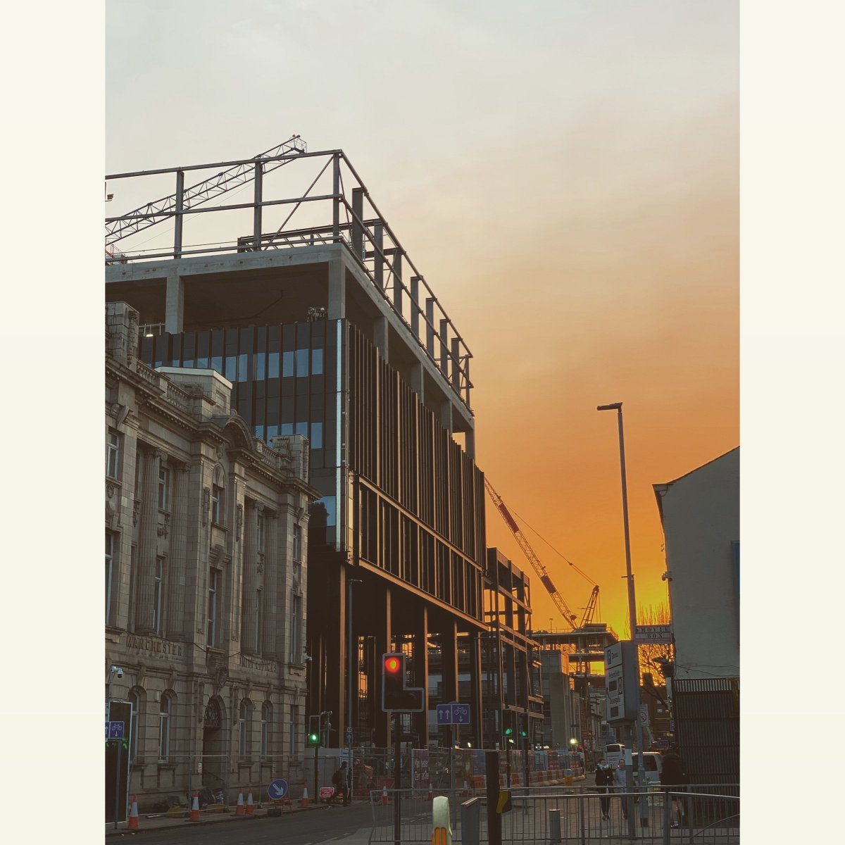 Last night's #sunset at the #MECD site. @uom_mecd @mecanoo_ @paulowe67476968 @bdp_com #Manchester