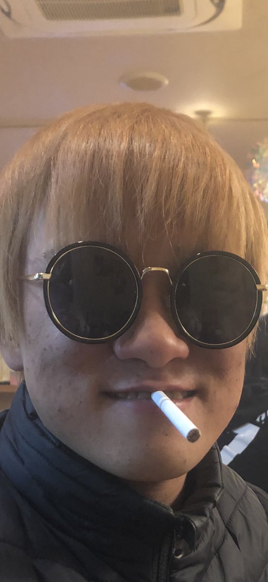 tanaka1264's tweet photo. 最近の雄介はカペリートじゃなくて
スリ��クラブやねんなー
困ったな、 https://t.co/FJfK8O1oX0