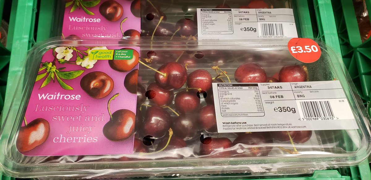 Nuestras cerezas también llegan a los supermercados de Londres. 🍒🇦🇷 #ArgentinaExporta
Foto vía <a href="/juliovodka/">Pablo Cafferata</a>