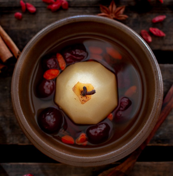 hwcmagazine's tweet photo. Chinese Pear Dessert Soup is sweet, spiced and works fabulous to calm a cough. (#instantpot , #slowcookersunday and #stovetop directions included)
https://t.co/hQseOE67vL
#easyrecipe #healthandwellness #coldandfluremedy https://t.co/dE4Ak4sHGC