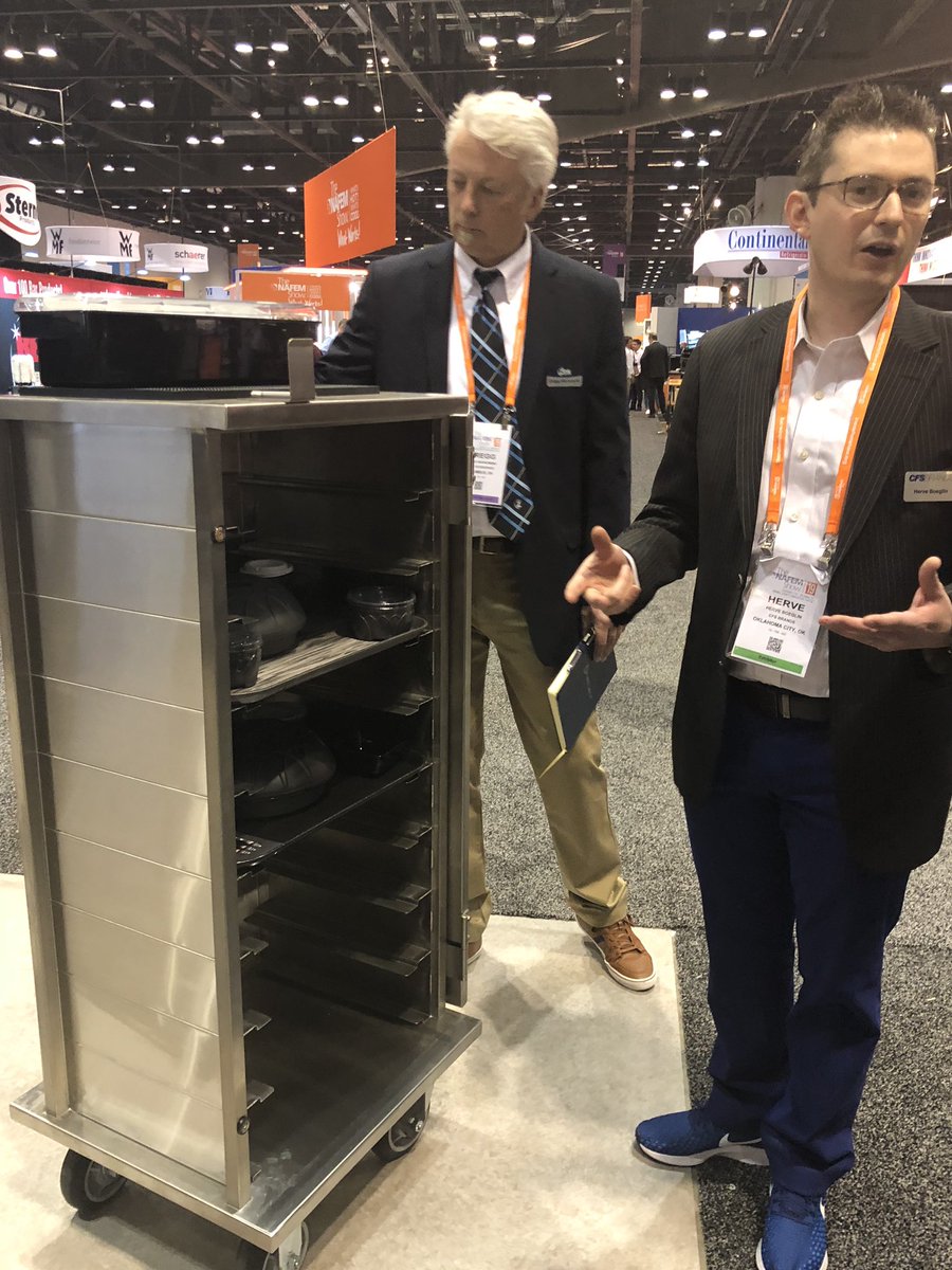 christiewloulou's tweet photo. Starting  @TheNAFEMShow out learning about the 2 NEW Dinex tray delivery carts! @zinkcincy @ZinkFSG #thinkzink2019 https://t.co/NLADI4xDGu
