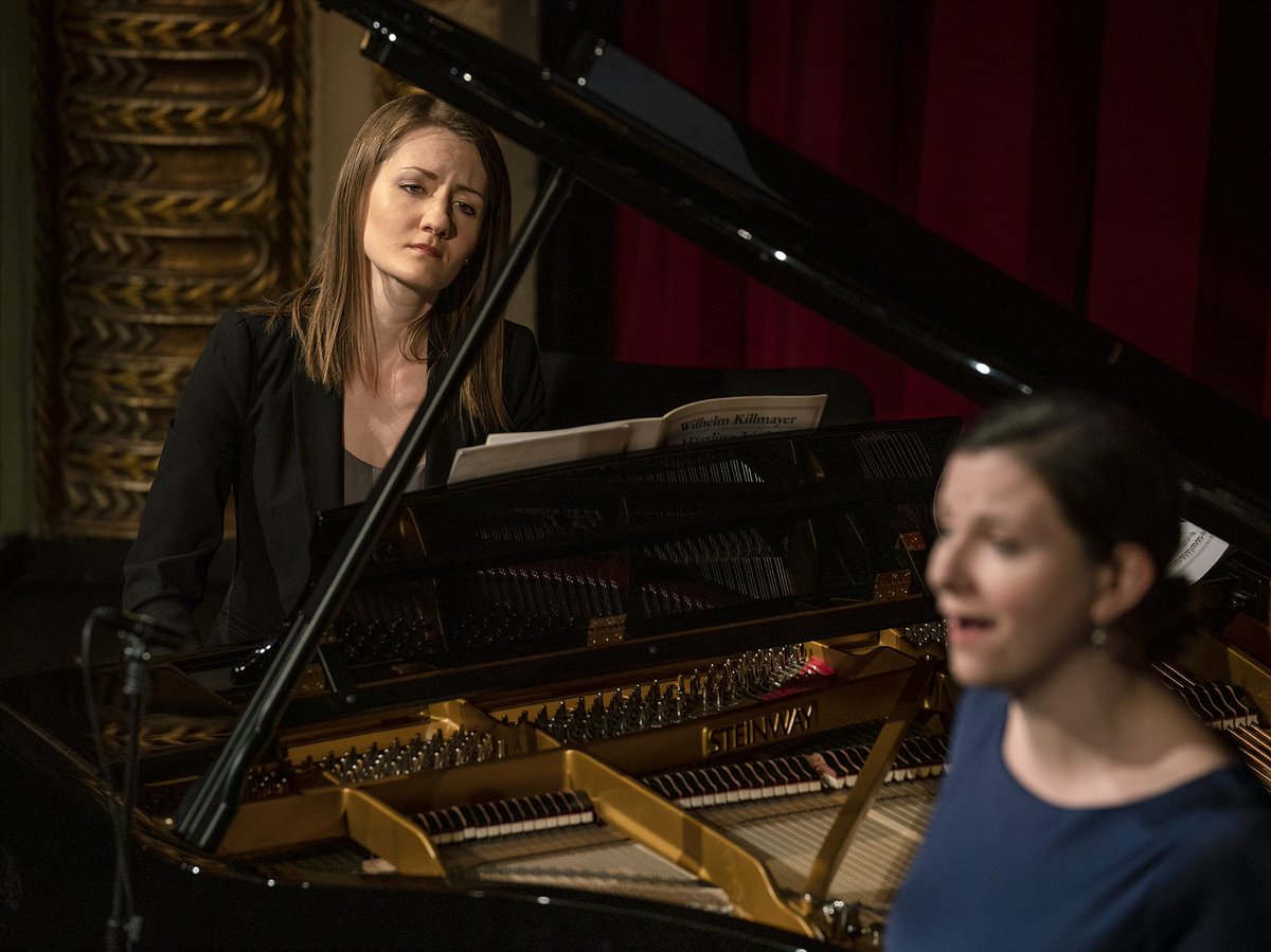 hdfruehling's tweet photo. Wonderful impressions of the first day of #DASLIED19 by the photographer Martin Walz! https://t.co/y9KME9wvsq