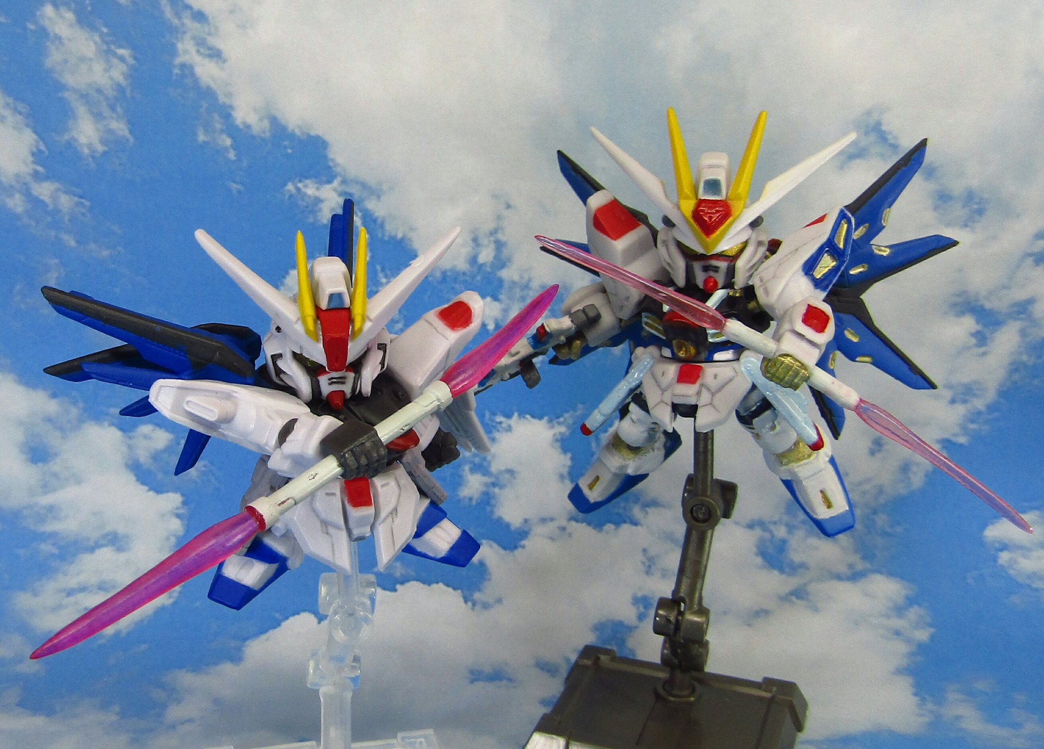 39某 Pa Twitter フリーダムガンダムのma M01 ラケルタビームサーベルアンビデクストラスハルバードモード ラケルタビームサーベルとラケルタビームサーベルを連結させた状態 とストライクフリーダムガンダムのma M02g シュペールラケルタビームサーベルアンビ