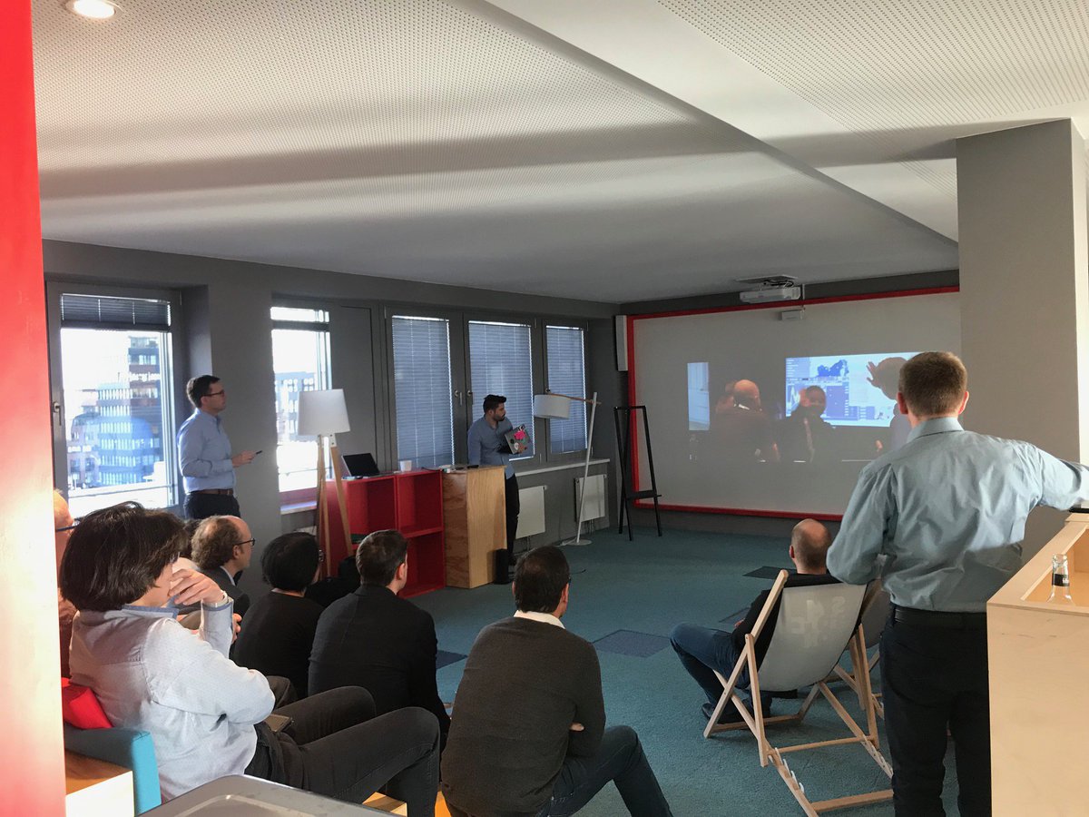 Heute und morgen begrüßen wir den Fachausschuss #Digitalisierung der #LBS bei uns im #Sparkassen Innovation Hub. Herzlich willkommen – wir freuen uns auf den Austausch!
#sparkassenhub #bausparen #innovate