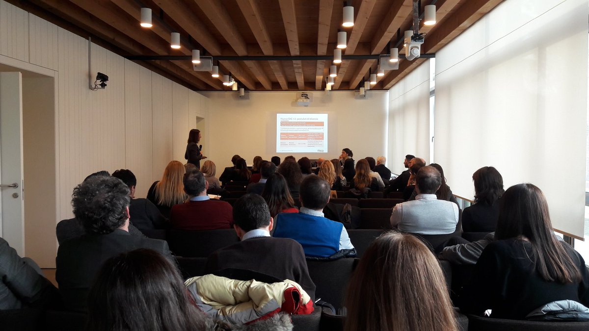Legge di Bilncio e novità fiscali 2019. Ne stiamo parlando a Vicenza. #bilancio #tax #atad #oic #fe #efattura #ires #ace #flattax   @g_gionfriddo <a href="/l_scarpa/">Luca Scarpa</a> <a href="/MannellaMarco/">Marco Mannella</a>