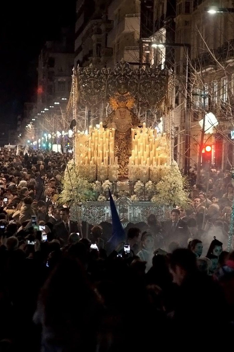 Descontando Jueves para llenar Granada de Salud... #SiempreRedencionySalud #SomosSalesianos