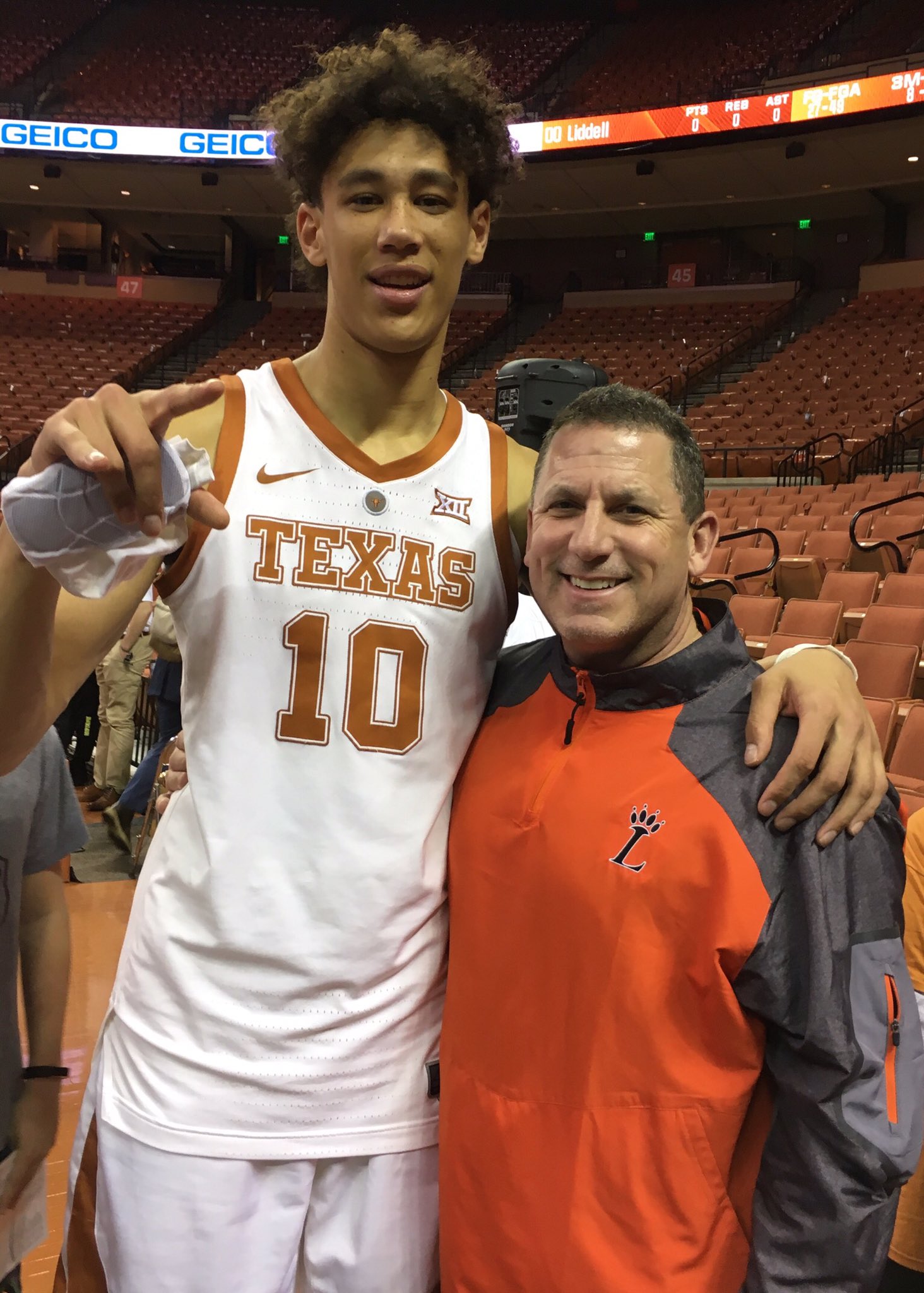 michael-cotsonas-on-twitter-caught-up-w-another-frmr-loveland-youth-laxer-hayes-jaxson-6-11-frosh-bbal-phenom-texasmbb-very-talented-lax-player-b4-focusing-on-hoop-in-hs-dad-jonathan-longtime-loveland-youth