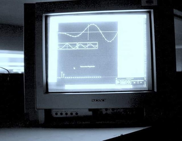 Guowcast's tweet image. Media Blitz, 2010 📷 by @gshamlin #instructionalmedia #picasa #blue #campus #videos #cameraoperator #photojournalism #documentaryphotography #canonrebelt1i #cyberpunk #cybersecurity #cambridgema #tbt #communitymedia #guow  #mixcloud #soundcloud #twitc… bit.ly/2SeaAHy