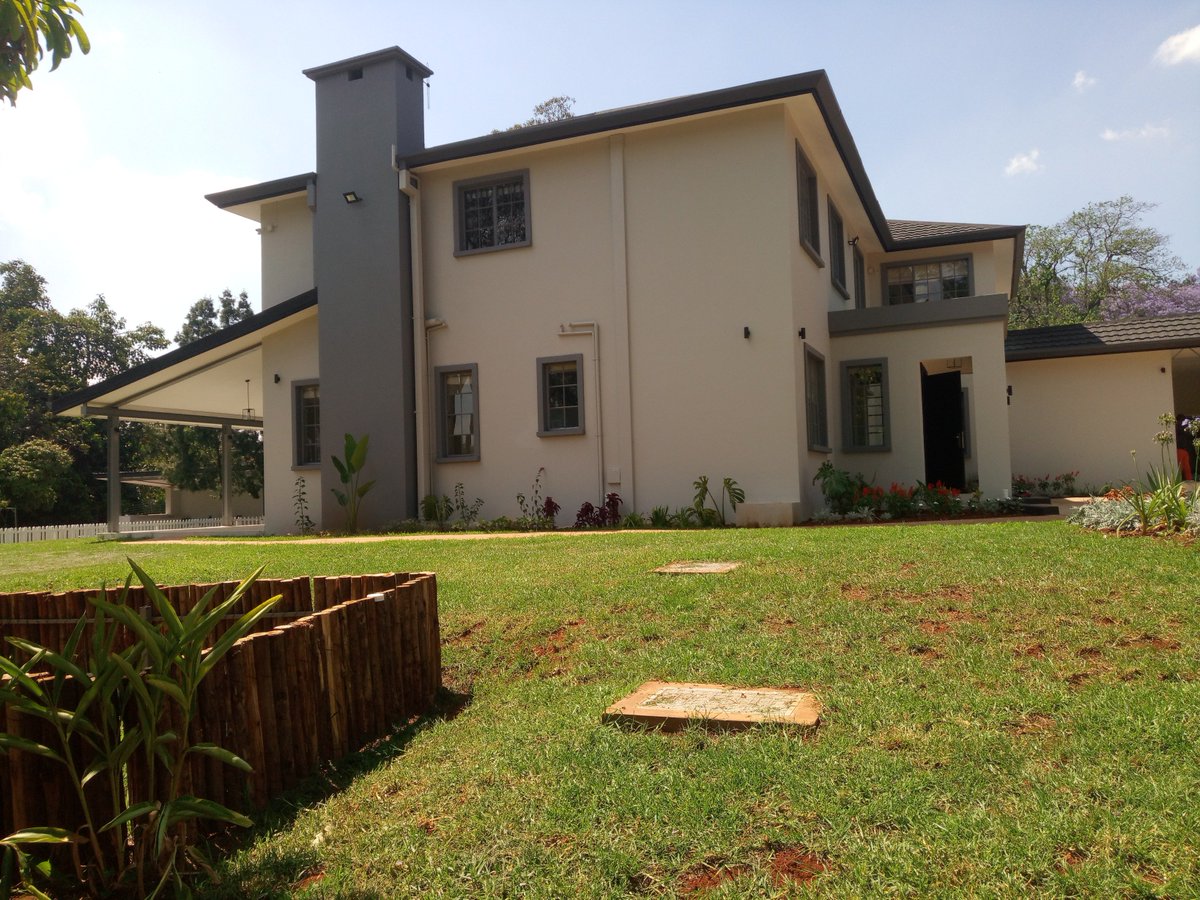 limited_summer's tweet photo. #ExportsKenya2019 #machakos 

For  interior design work , interiors and exterior finishing work 

Call us  for our services  on 0777124004.
👇👇👇   we give it to you just the way you want it.. https://t.co/ftq1Fb8w88