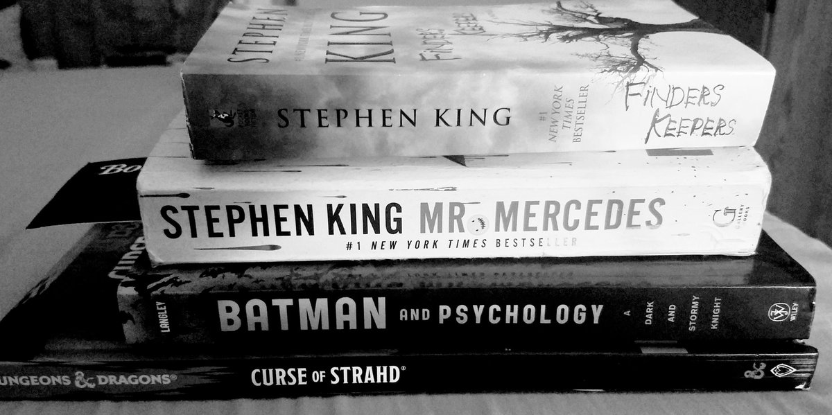 AvaryHinkle's tweet photo. I might have a problem if this is only one portion of my "currently reading" list (plus Finders Keepers, which will be read immediately after finishing Mr. Mercedes, for the second time) 📚 #StephenKing #dungeonsanddragons https://t.co/IbE9hu8dmg