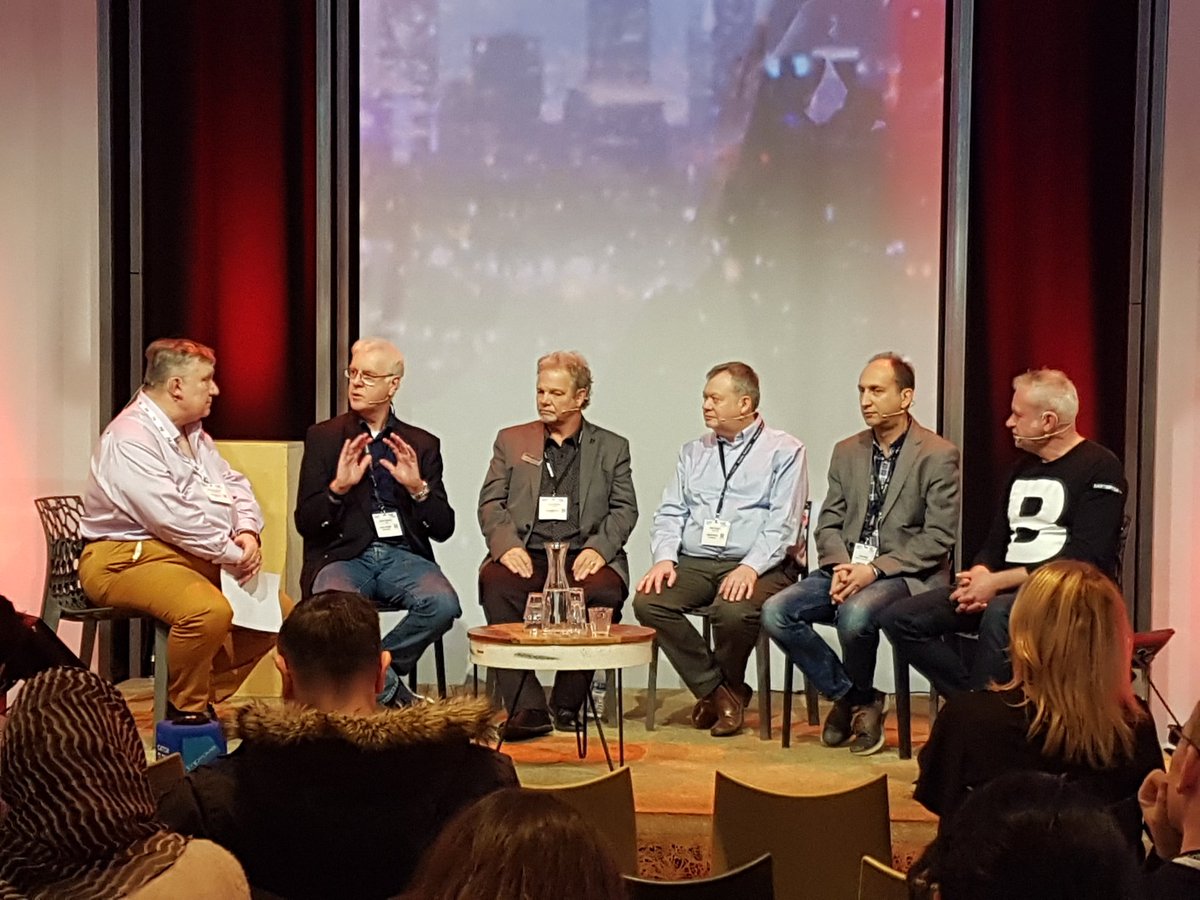 AV Magazine tweet media