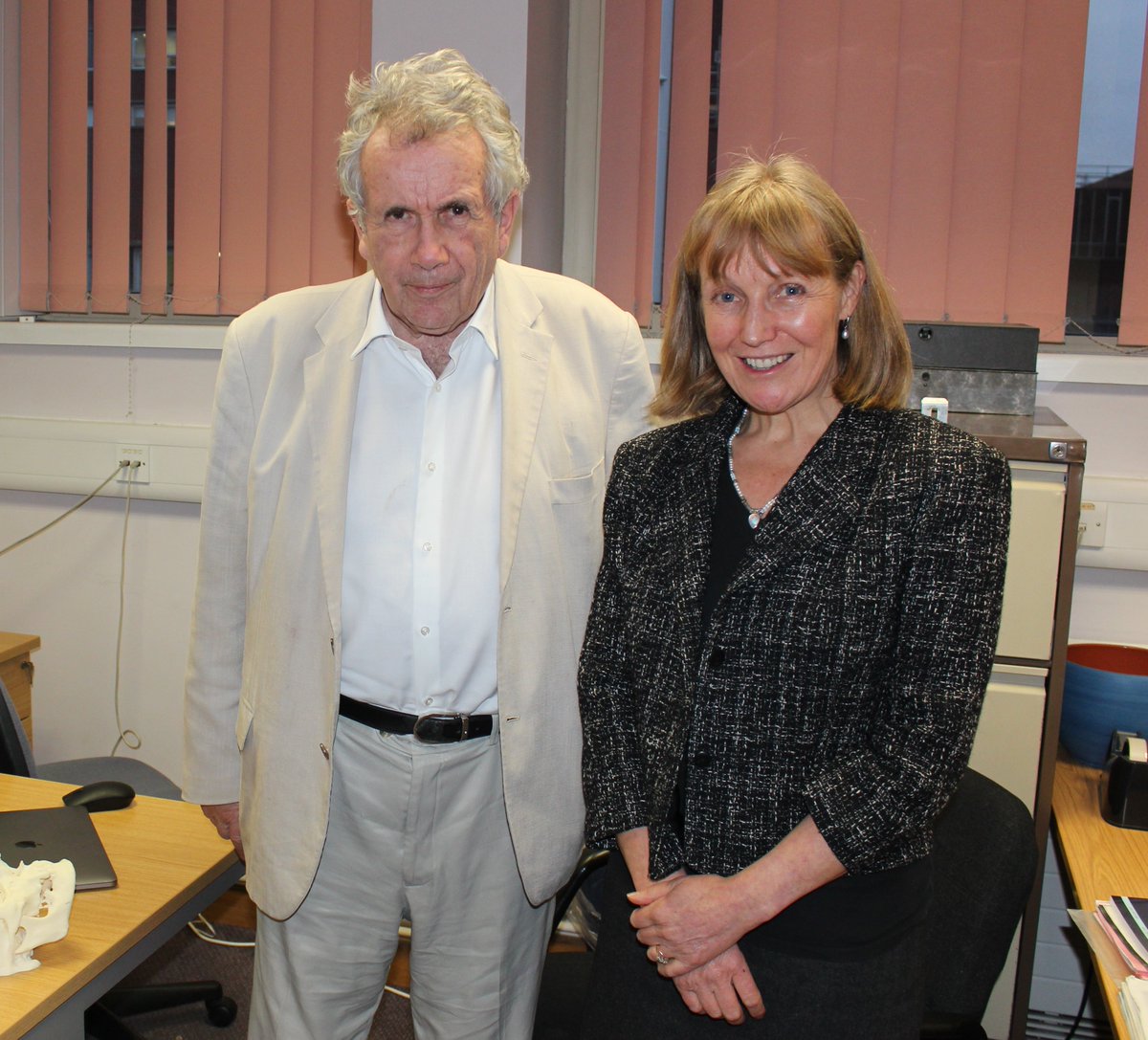 BAOMSOfficial's tweet photo. The skills &amp; expertise of OMFS  highlighted when OMFS Helen Witherow &amp; team rebuilt former BBC reporter &amp; MP Martin Bell’s face @StGeorgesTrust @bmj_latest @WomenSurgeons @OTJOnline @The_BDJ @HSJnews @JHospMedicine @RCSnews @Hospital_Times @nhenews @onmedicanews @RCSEd @jtg_baoms https://t.co/fEFMTJJb9C