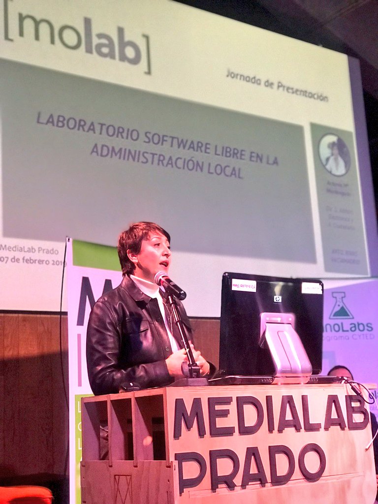 AytoRivas's tweet photo. Rivas ha presentado en @MedialabPrado una apuesta por el software libre en la administración local desde la colaboración. @MuniOpenLab es un laboratorio de software libre dirigido a administraciones para colaborar en diseñar servicios digitales innovadores de alto valor público https://t.co/fcVFjRdhAs