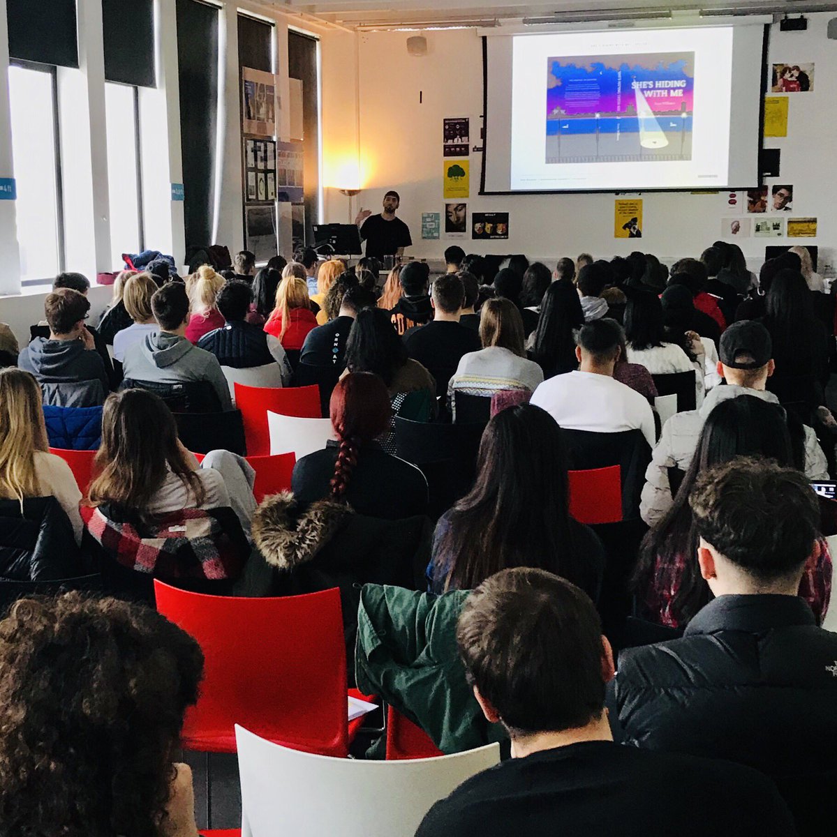 CoventryGD's tweet photo. “Go above and beyond what they’ve asked of you and it’ll work in your favour.” Sean Williams, of HarperCollins Children’s Books, offers expert career advice. #FutureProof2019 https://t.co/YKQ9hK5mIn